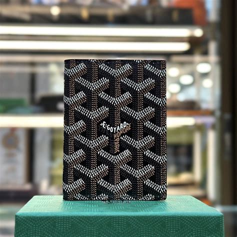 green goyard card holder|Goyard saint marc card holder.